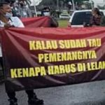 Ratusan Kontraktor Gruduk Kantor Bupati Cilacap, Ada Apa?