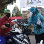Forkopimda Kabupaten Malang Bagikan 300 Paket Masker