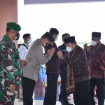Kapolda Jambi Sambut Kedatangan Gubernur dan Wakil Gubernur Jambi Terpilih diBandara  Sultan Taha