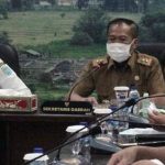 Bupati OKUS Mengajak Semua Masyarakatnya Untuk Tidak Menyerah Melawan Pandemi