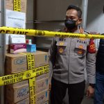 Polisi Gerbek Gudang Penimbunan Obat Berbagai Jenis di Kalideres