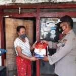 Lagi, Polres Gresik Salurkan Bantuan Sembako Pada Warga Terdampak Pandemi Covid 19