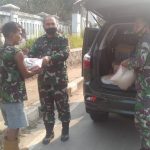 Dandim 0602 Serang Bagikan Sembako Pada Badut dan Anak Jalanan