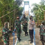Danrem 064/MY bersama Dandim 0602/Serang Tinjau Pembangunan Jembatan Gantung Siliwangi 6