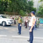 PPKM Darurat,Kapolres Bersama Wakil Walikota Jakbar Bantu Petugas di Lokasi Penyekatan