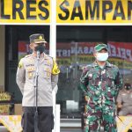 Kapolres Sampang Lepas Pendistribusian Bansos Darurat