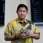 Hindari Pegasus, Pakar: Sebaiknya Presiden dan Pejabat Negara Tak Pakai WhatsApp