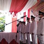 Cek Endra Lantik Delapan Kades Terpilih di Kecamatan Singkut