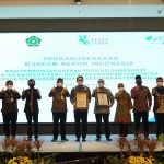 Lindungi Tenaga Pendidik Keagamaan, Pemprov Jabar dan BPJS Ketenagakerjaan Bukukan Rekor MURI