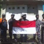 KRI Spica-934 Kibarkan Bendera Merah Putih di Pulau Terluar RI Saat HUT TNI AL Ke-76