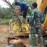 Satgas TMMD Awasi Operator dalam Pengisian BBM Alat Berat