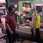 Disiplinkan Warga Akan Prokes, Polsek Asemrowo Rutin Gelar Operasi Jam malam dan Razia Masker