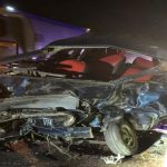 Hendak Salip Kendaraan, Carry Malah ‘Adu Kambing’ dengan Nissan Navara