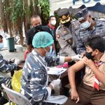 Pelajar Kecamatan Pusakanagara Subang Antusias Ikuti Serbuan Vaksinasi TNI AL