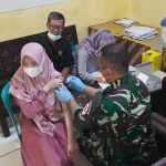 TNI AL Targetkan Vaksinasi 700 Warga Jasinga Bogor