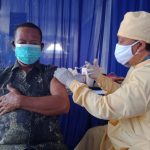 Takut Jarum Suntik, Akhirnya Tunawisma di Kota Malang ini Divaksinasi