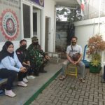 Gandeng Ketua SPSI, Anggota Koramil 01/Tangerang Ingatkan PPKM Level 3 Kepada Para Karyawan