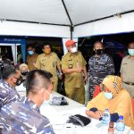 TNI AL Gelar Layanan Vaksinasi Malam Hari di Pademangan Jakarta Utara