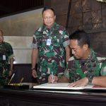 Panglima TNI Lakukan kunjungan ke Mabesau