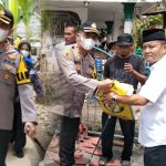 Kapolres Sarolangun Tinjau Lokasi Kebakaran dan Beri Bantuan Sembako