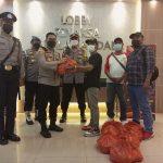 Wujud Kepedulian,Kapolsek Kalideres Bagikan Bingkisan Pada Wartawan