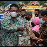 Puncak HUT Bhakti PU Ke 76 Bupati Sukabumi Santuni Anak Yatim dan Jompo