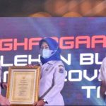 Penutupan Bulan Dana PMI,Seko Pemkot Jakarta Barat di Angerahi Penghargaan