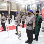 Kapolda Jatim Pimpin Upacara Serah Terima Empat PJU dan Lima Kapolres Jajaran Polda Jatim