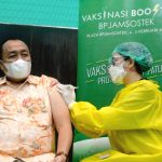 Tekan Penyebaran Covid-19, Insan BPJAMSOSTEK Dapatkan Vaksin Booster