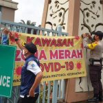 Kawasan Perumahan Kebun Jeruk Indah Kembangan Jakarta Barat di Loockdown Mikro