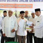 Aset Bekas SDN 3 Krueng Geukueh Dihibahkan untuk Masjid Bujang Salim