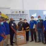 Rico Sia Salurkan Ventilator untuk RSUD Raja Ampat