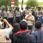 Geruduk Kantor Bupati Tangerang Ratusan Wartawan Dan LSM Tuntut Kades Wanakerta di Pecat