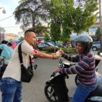 Berbagi Di Bulan Ramadhan, DPD JOIN Kab. Bungo Turun Ke Jalan Bagikan Takjil