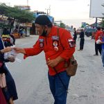 Toleransi Dalam Beragama,Pemuda Batak Bersatu Bagikan Takjil Kepada Masyarakat 