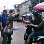 Santa Anggota DPRD Kota Tangerang Bagikan 500 Takjil dan 40 Ribu Masker