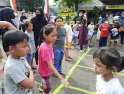 Ratusan Anak Remaja Ikuti Berbagai Perlombaan Meriahkan HUT Bhayangkara Ke 76 di Polsek Palmerah