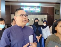 Soal PPDB Amburadul, Puluhan Wali Murid Warga Tangerang Geruduk Inspektorat Provinsi Banten
