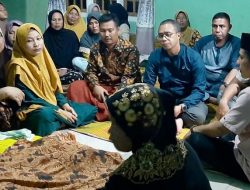Kapolres Sarolangun Melayat Ke Rumah Duka Lakalantas di Desa Kertopati