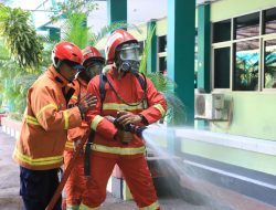 Sosialisasi dan Simulasi Cepat Tanggap Tangani Kebakaran 