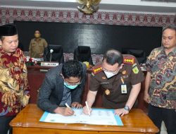 DPRD Kota Tangerang Tanda Tangani Fakta Integritas Dengan Kejari Kota Tangerang