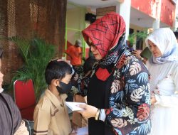 Tumbuhkan Solidaritas Siswa Dengan Santunan Anak Yatim 