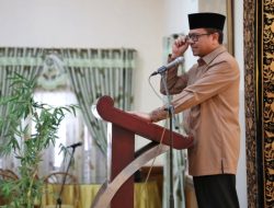 Lantik Pengurus TP-PKK Aceh Utara, Pj Bupati Ajak Urus Kemiskinan dan Ekonomi Keluarga