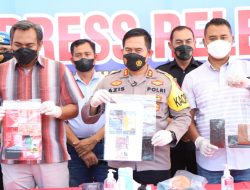 Tak Sampai Sebulan, Polres Gresik Ungkap 3 Tersangka Judol Dan 32 Tersangka Narkoba