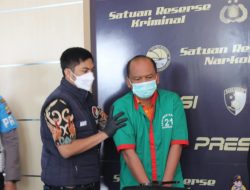 Tergiur Upah 75 Juta, Supir Truk Pembawa Ganja 209 Kg Diringkus Satnarkoba Polres Jakarta Barat