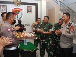 HUT ke- 77 TNI adalah Kita, Kapolres Metro Tangerang Kota Sambangi Kodim 0506/TGR