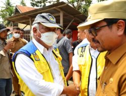 Pasca Banjir, Menteri PUPR Tinjau Tanggul Sungai Keureutoe di Aceh Utara