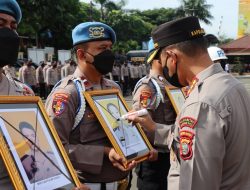 Polrestro Tangerang Kota Gelar Upacara PTDH Anggota Terlibat Narkoba dan Desersi