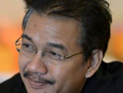 Sejarah Mencatat, Krisis Ekonomi Pemicu Terjadinya Krisis Politik