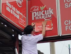 Pemilik Kedai Tom Yam Sebut “Malu-maluin ” Reklame Mayora Penunggak Pajak di Segel Petugas